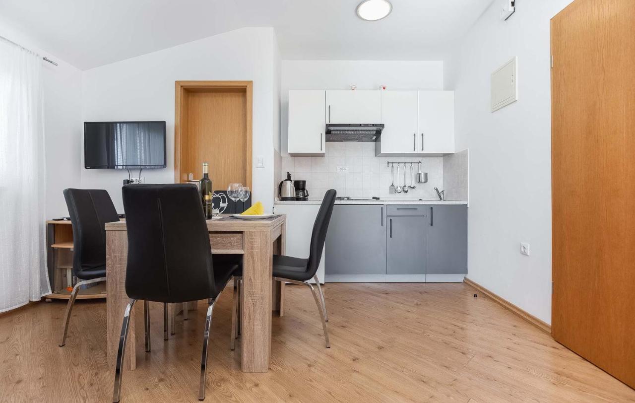 Branka Comfort & Style Apartment *